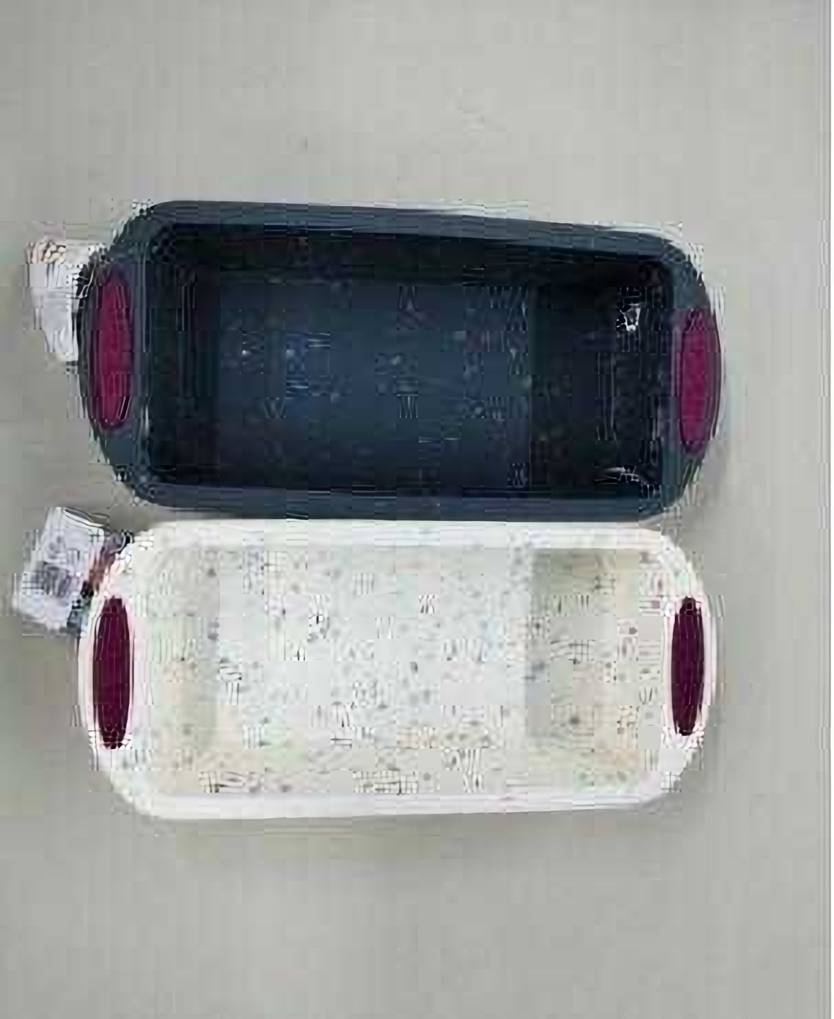 Silicone cake mould