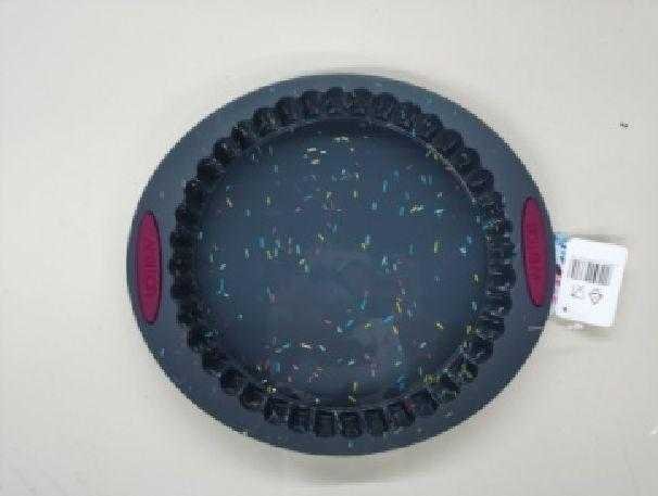Silicone cake mould