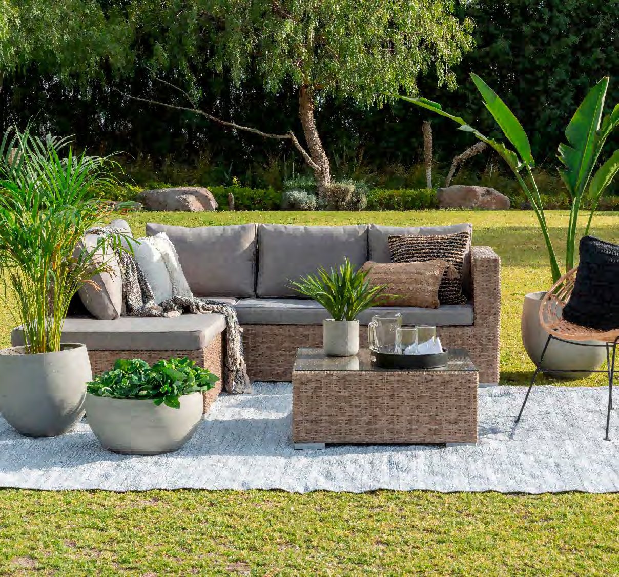 greemotion garden furniture on a terrace